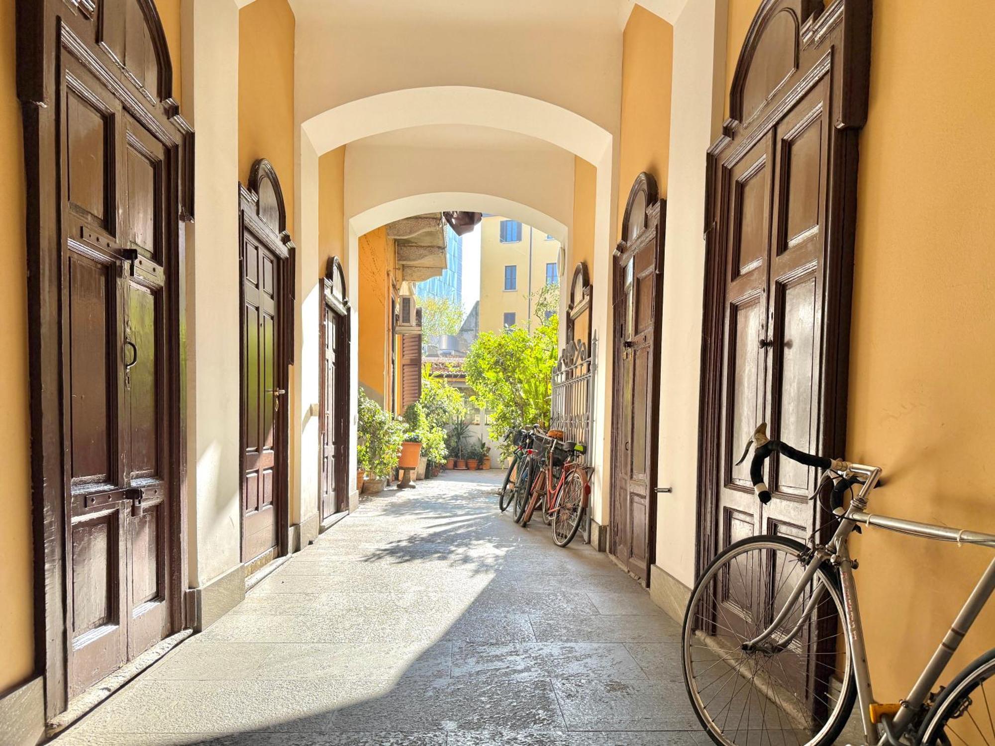 20 Off Milano Garibaldi Eleganza Centrale Extérieur photo